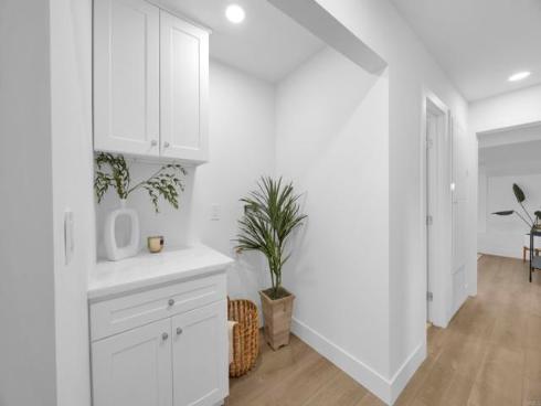 3221 Kempton Drive , Los Alamitos, CA