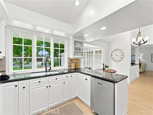 11432  Martha Ann  , Los Alamitos, CA