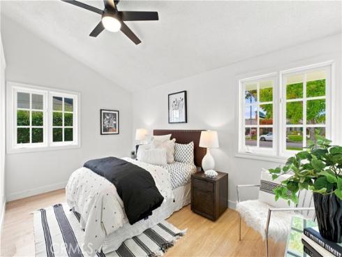 11432  Martha Ann  , Los Alamitos, CA