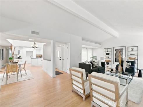11432  Martha Ann  , Los Alamitos, CA