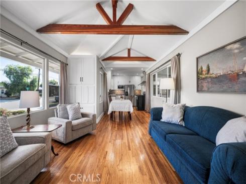 4582 Howard Avenue, Los Alamitos, CA