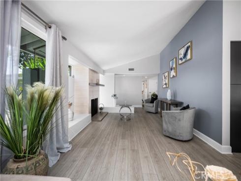 12391 Martha Ann , Los Alamitos, CA