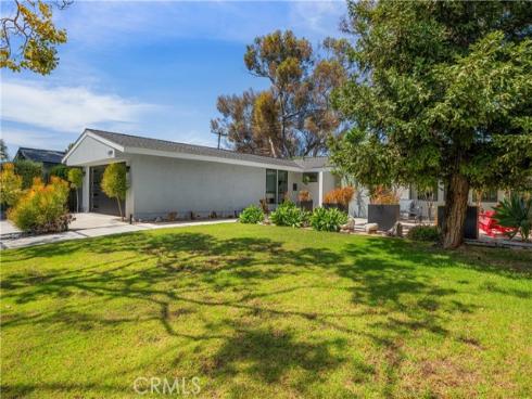 12391 Martha Ann , Los Alamitos, CA