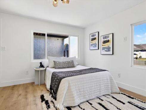 11131  Ticonderoga  , Los Alamitos, CA
