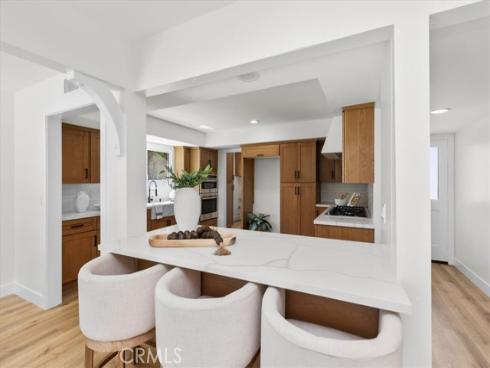 12042  Davenport  , Los Alamitos, CA
