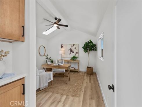 12042  Davenport  , Los Alamitos, CA