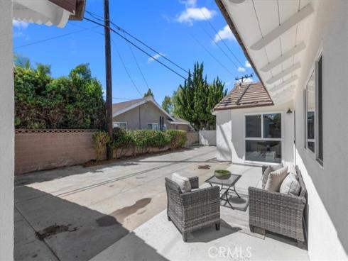12042  Davenport  , Los Alamitos, CA