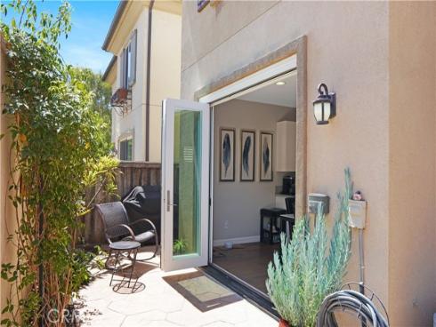 10572 Sausalito Court, Los Alamitos, CA