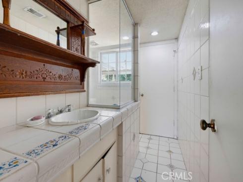 2681 Channing Way, Los Alamitos, CA