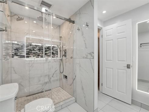 5021 Apollo Circle, Los Alamitos, CA