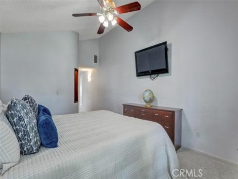5021 Apollo Circle, Los Alamitos, CA