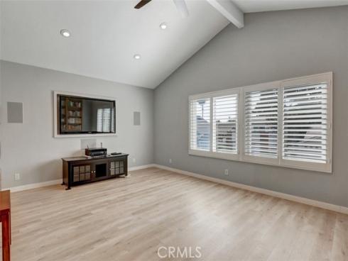 5021 Apollo Circle, Los Alamitos, CA