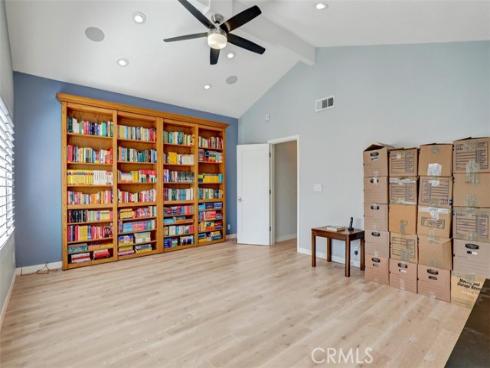 5021 Apollo Circle, Los Alamitos, CA