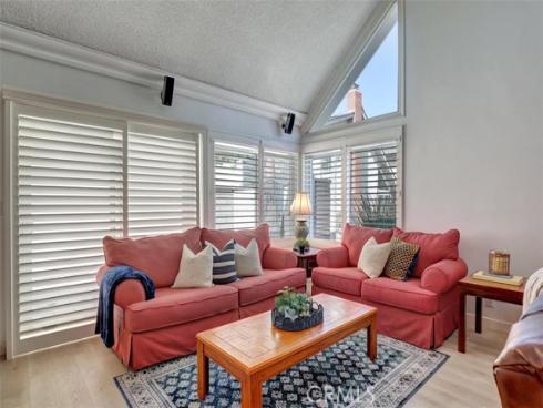 5021 Apollo Circle, Los Alamitos, CA