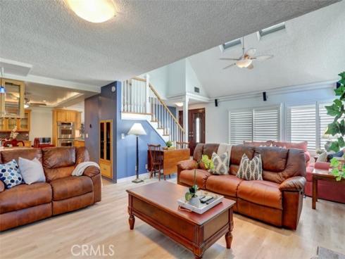 5021 Apollo Circle, Los Alamitos, CA
