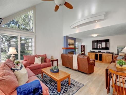 5021 Apollo Circle, Los Alamitos, CA