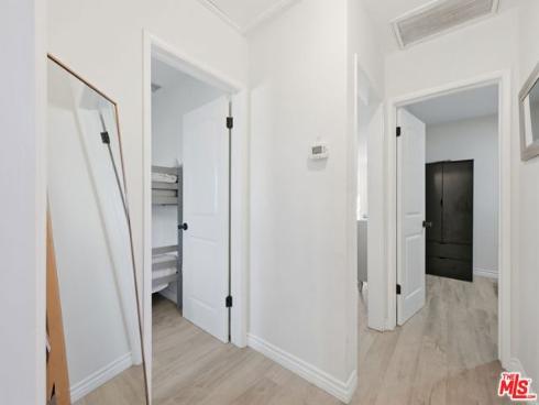 15381  Pacific   Street, Midway City, CA