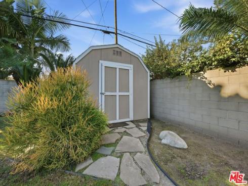 15381  Pacific   Street, Midway City, CA