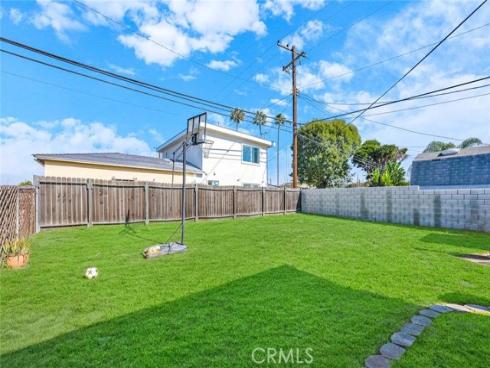 7781  Ledon   Way, Midway City, CA