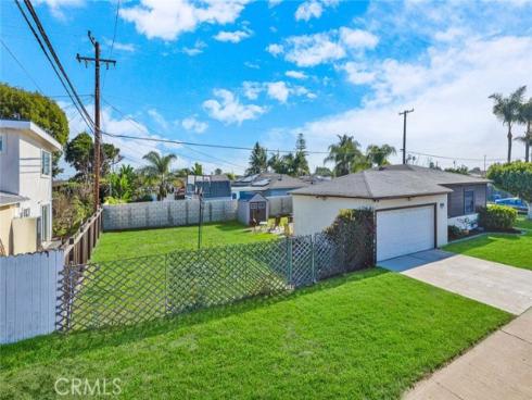 7781  Ledon   Way, Midway City, CA