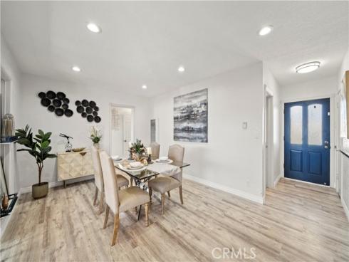 7802  Darwin   Avenue, Midway City, CA