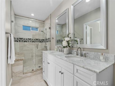 15421  Cedarwood  , Midway City, CA