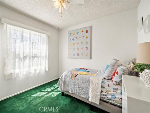 7852  Darwin   Avenue, Midway City, CA