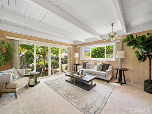 7852  Darwin   Avenue, Midway City, CA