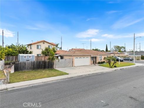 14792  Riata  , Midway City, CA