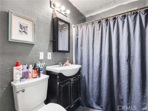 14792  Riata  , Midway City, CA