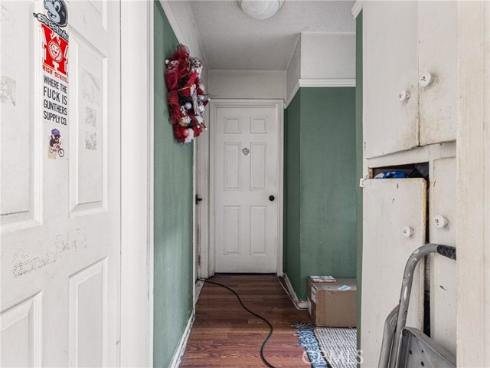 14792  Riata  , Midway City, CA