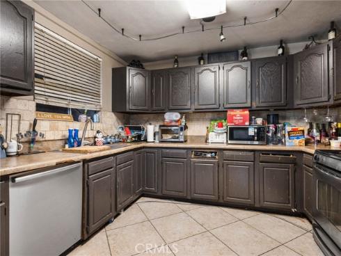 14792  Riata  , Midway City, CA