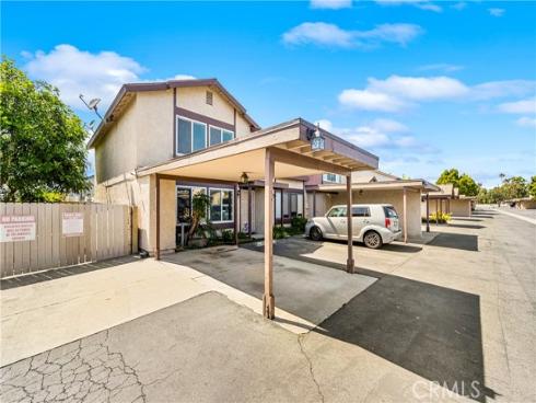 7750  Bolsa  25  Avenue, Midway City, CA