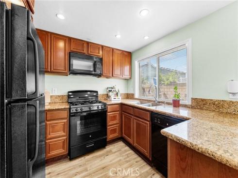 7750  Bolsa  25  Avenue, Midway City, CA