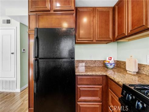 7750  Bolsa  25  Avenue, Midway City, CA