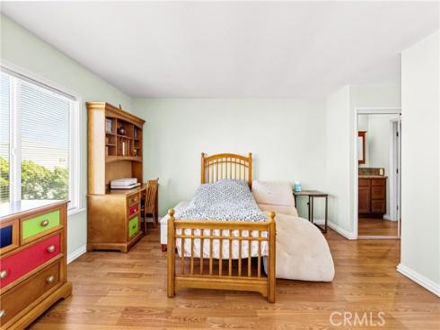 7750  Bolsa  25  Avenue, Midway City, CA