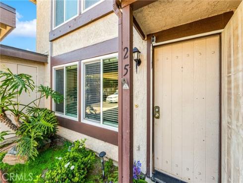 7750  Bolsa  25  Avenue, Midway City, CA