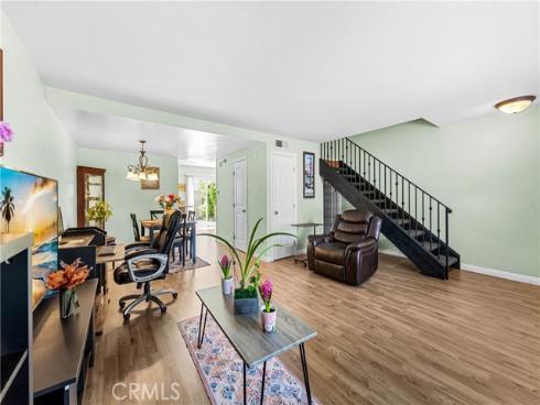 7750  Bolsa  25  Avenue, Midway City, CA