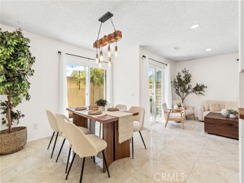 7750 Bolsa 28 Avenue, Midway City, CA