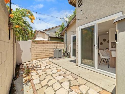 7750 Bolsa 28 Avenue, Midway City, CA