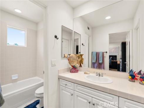 21291  Mazatlan  , Mission Viejo, CA