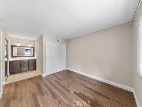 25789  Marguerite  D204 , Mission Viejo, CA