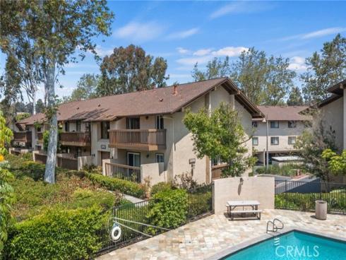 25789  Marguerite  D204 , Mission Viejo, CA