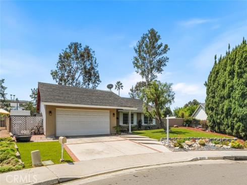 26452  Papagayo   Drive, Mission Viejo, CA