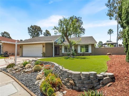 26452  Papagayo   Drive, Mission Viejo, CA