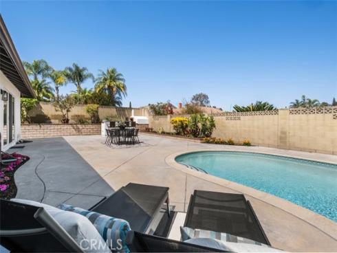 24532  Saturna   Drive, Mission Viejo, CA