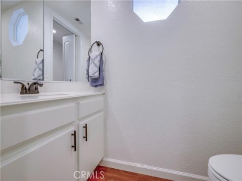 27851  Aberdeen  61 , Mission Viejo, CA