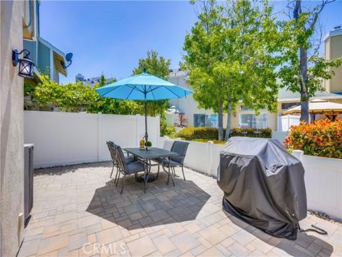 27851  Aberdeen  61 , Mission Viejo, CA