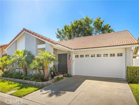 27768  Via Sarasate  , Mission Viejo, CA