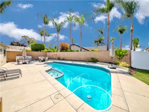 26852  Avenida Domingo  , Mission Viejo, CA